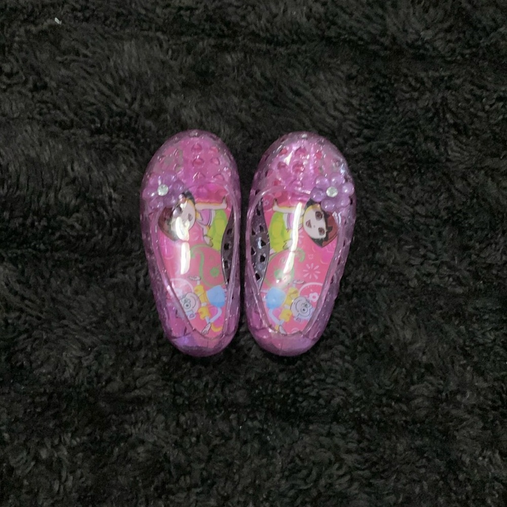 Dora Jelly Shoes